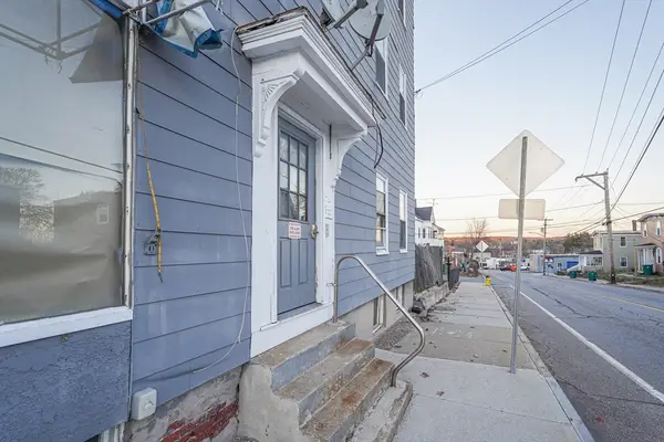 168 Lunenburg St, Fitchburg, MA 01420