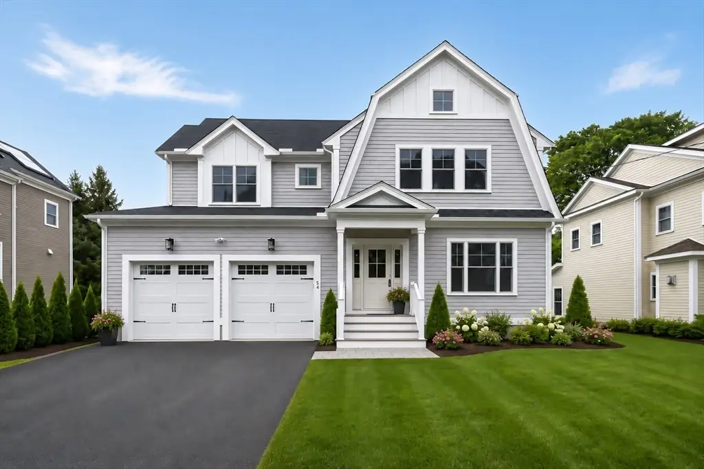 54 Hawthorn Ave, Needham, MA 02492 - #1