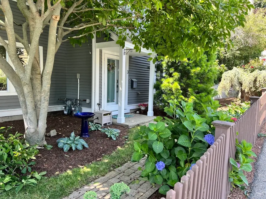 65 E Main St #3, Gloucester, MA 01930 - #3
