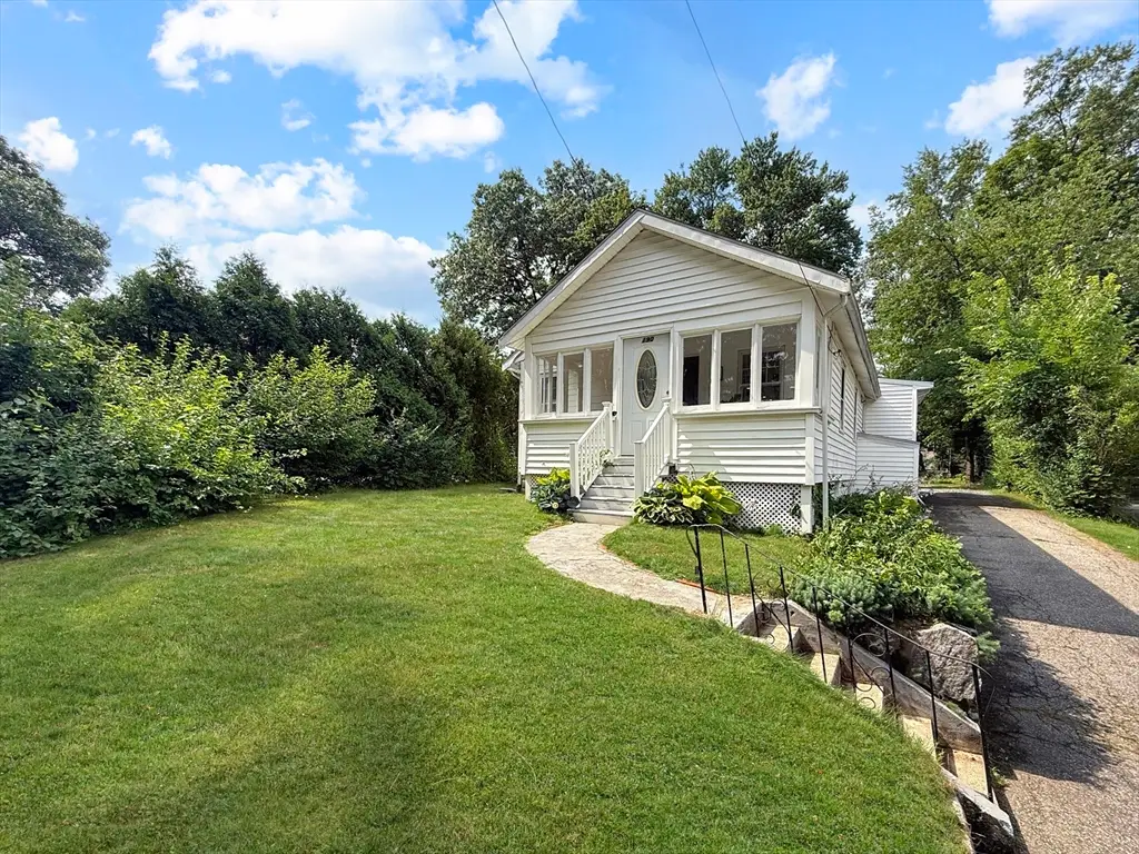 190 W Plain St, Wayland, MA 01778 - #1