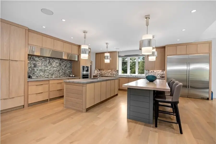2 Black Rock Dr #2, Hingham, MA 02043 - #2