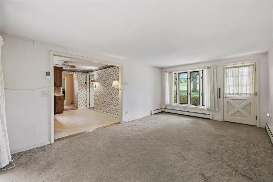 907 Main St, Wilbraham, MA 01095 - #3
