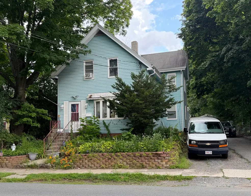 15 Washington St, Stoneham, MA 02180 - #1