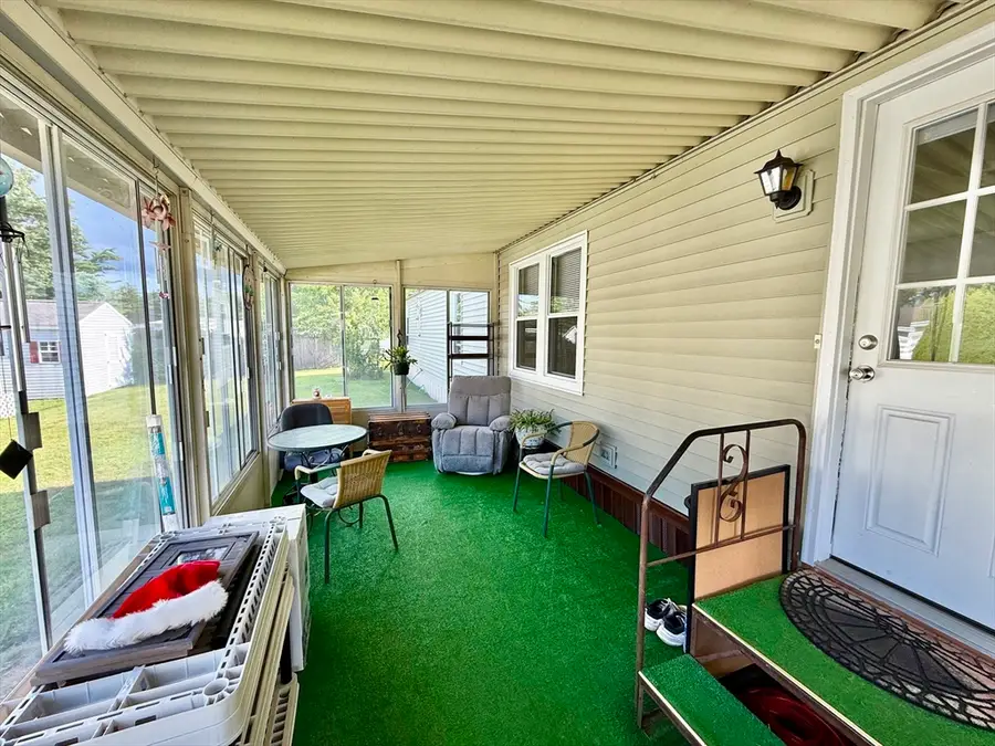 281 Chauncey Walker St #170, Belchertown, MA 01007 - #3