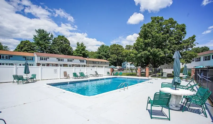 41 South Street #7, Easthampton, MA 01027 - #2