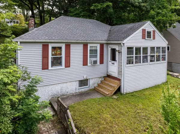 25 Marilyn Drive, Auburn, MA 01501