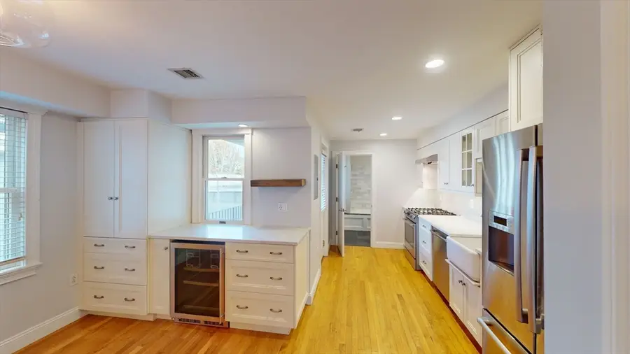 214-216 W 7th St #2L, Boston, MA 02127 - #2