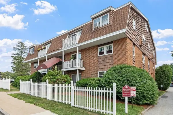 242 Mount Vernon St #6, Lawrence, MA 01843