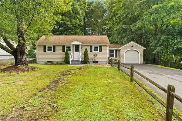 66 Davis Street, Taunton, MA 02780