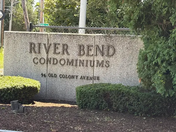 96 Old Colony Avenue #123, Taunton, MA 02718