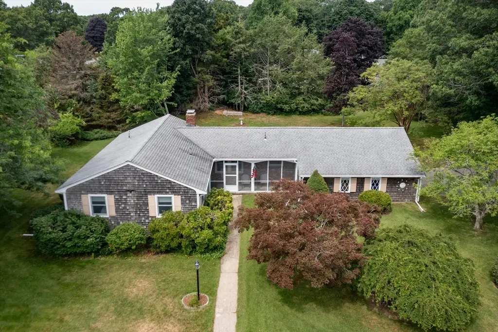 6 Cracstone Rd, Plymouth, MA 02360 - #1