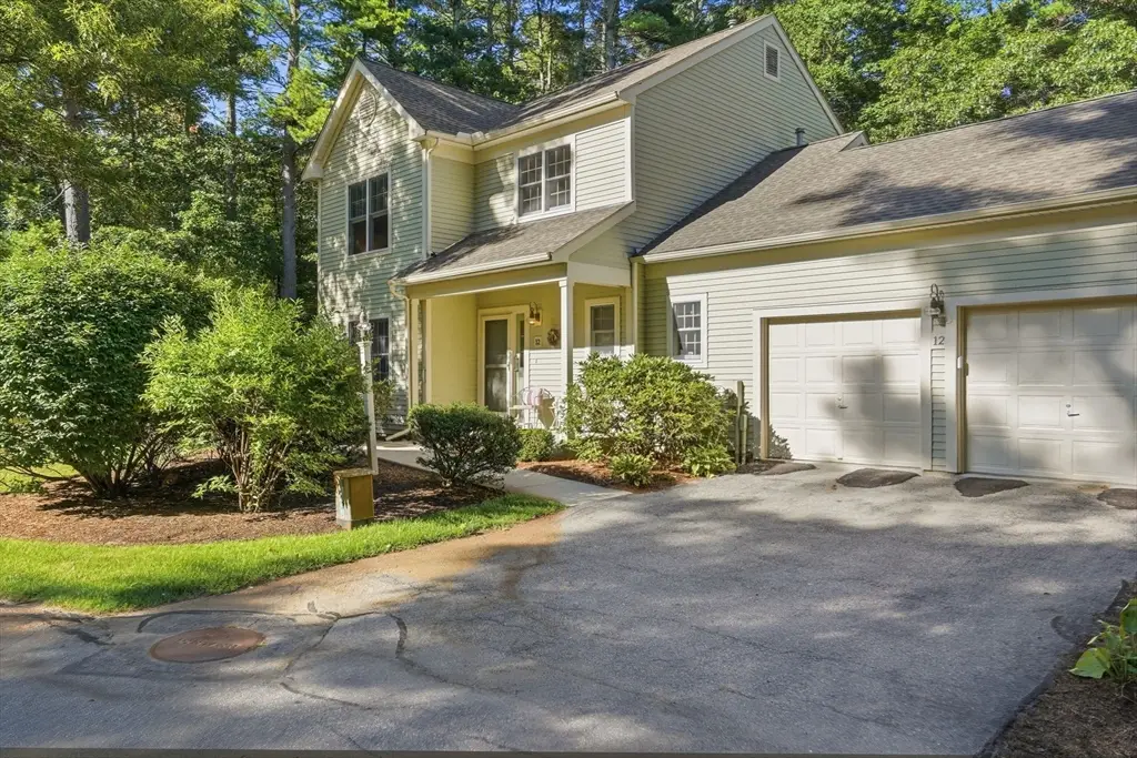 12 Chestnut Ln #12, Bedford, MA 01730 - #1