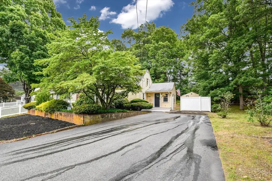 18 Louise Street, Canton, MA 02021 - #2