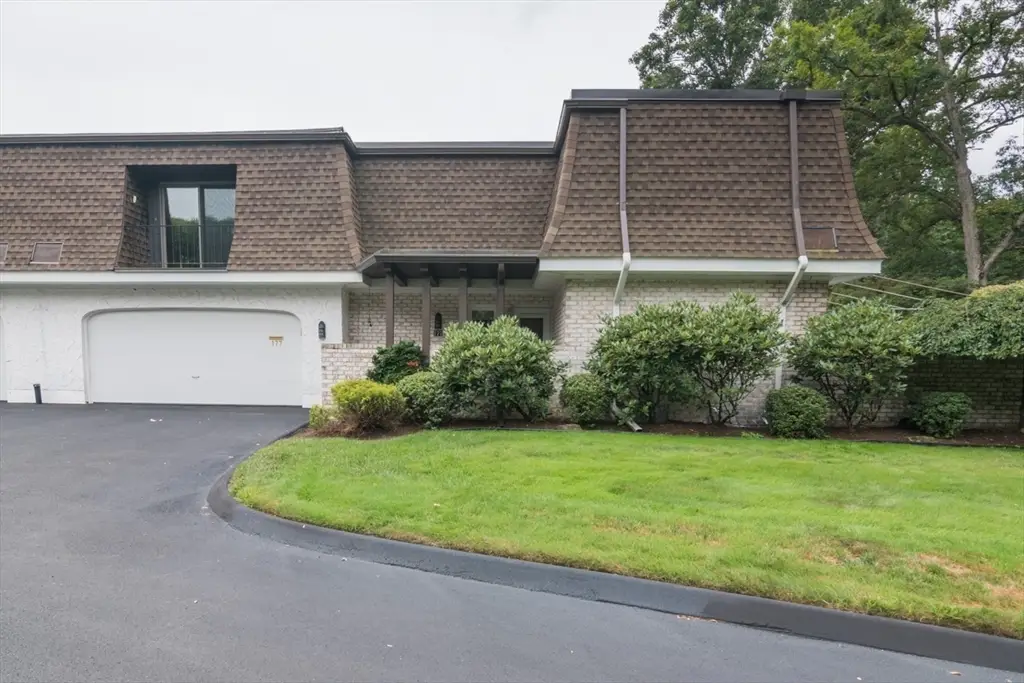 177 Porter Lake Dr #177, Springfield, MA 01106 - #1