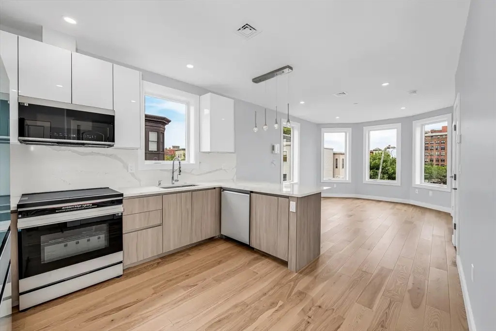 181 Maverick #PH, Boston, MA 02128 - #1