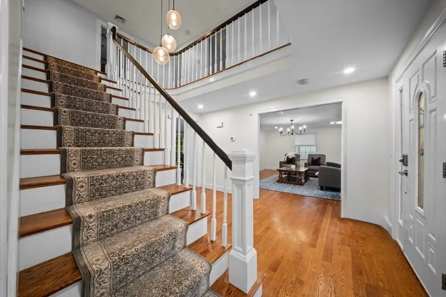 10 Juniper Hill Road, Waltham, MA 02452 - #3