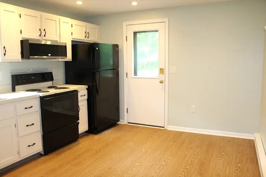 590 Dedham St #590, Wrentham, MA 02093 - #3