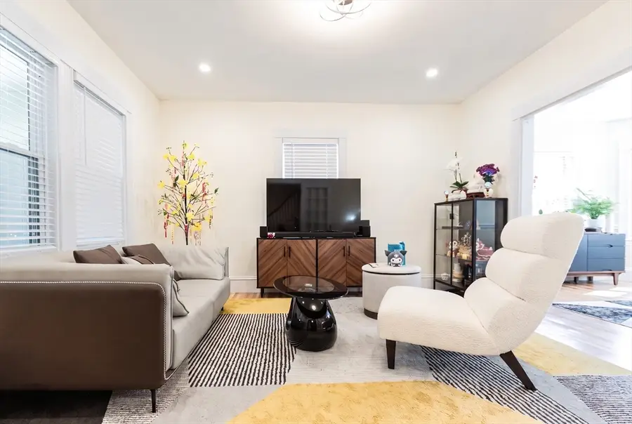 78 Arnold St, Quincy, MA 02169 - #3