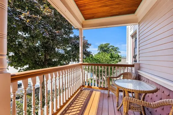 80 Prospect St #7, Gloucester, MA 01930