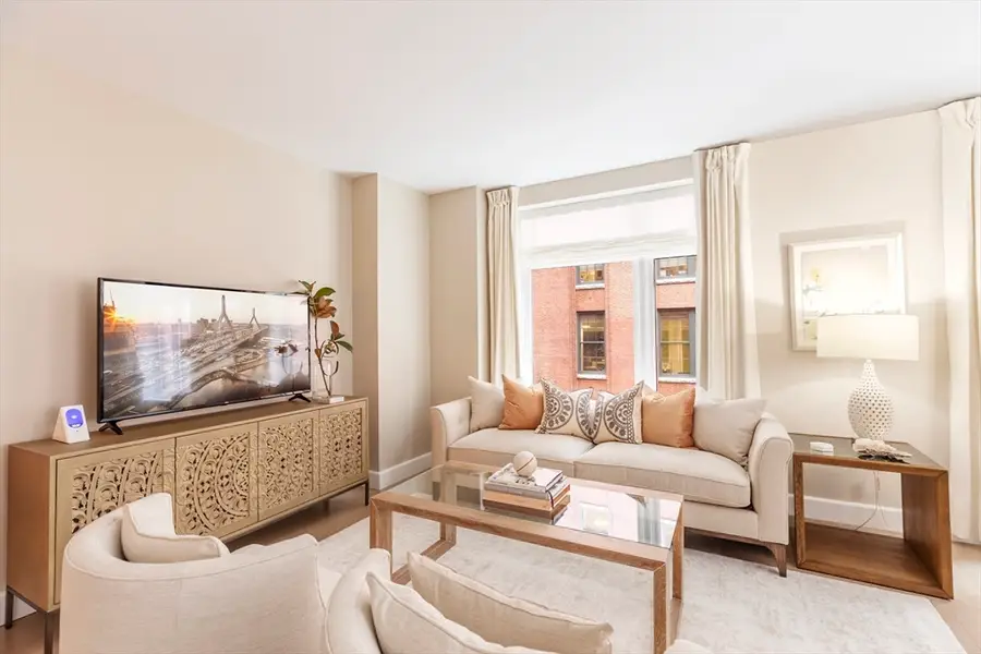 100 Lovejoy Wharf #10-K, Boston, MA 02114 - #3