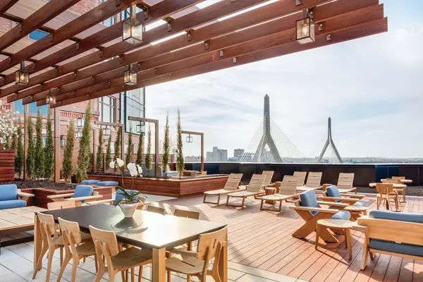 100 Lovejoy Wharf #6-C, Boston, MA 02114