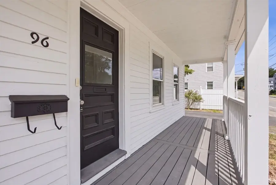 96 Union St, Holbrook, MA 02343 - #3