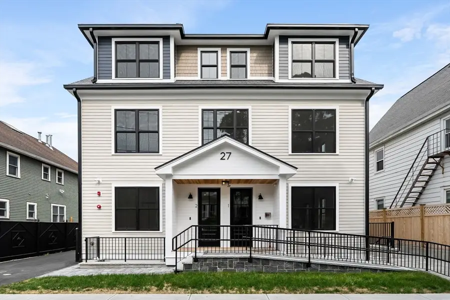 27 Shepard St #2, Boston, MA 02135 - #3
