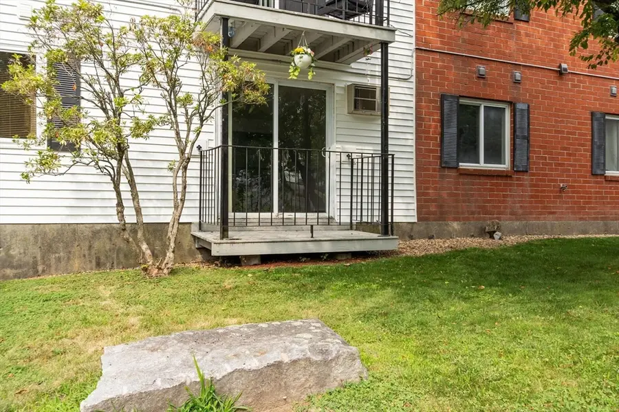 56 Edgeworth #3, Worcester, MA 01605 - #2