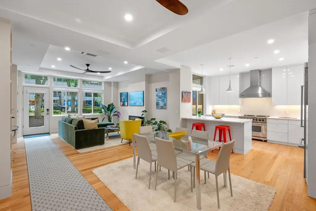 950 Massachusetts Avenue #CB3, Cambridge, MA 02139 - #1