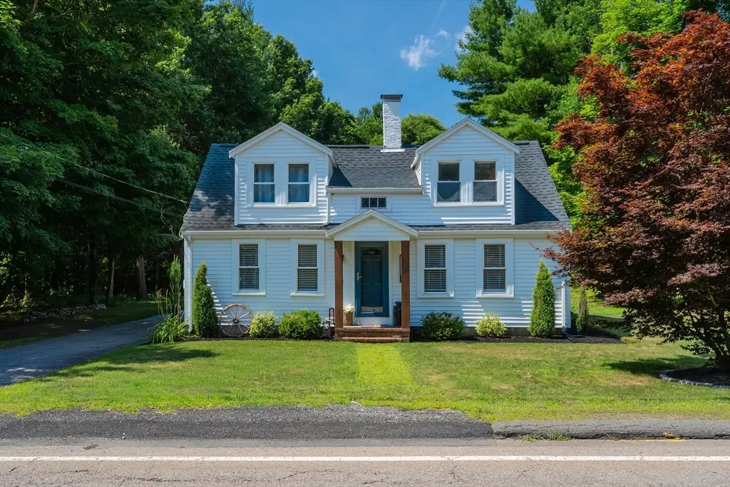 30 Worcester St, Taunton, MA 02780 - #1