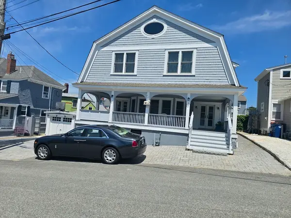 4 Hammond St, Wareham, MA 02532