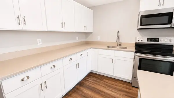 154 Second #111A, Framingham, MA 01702