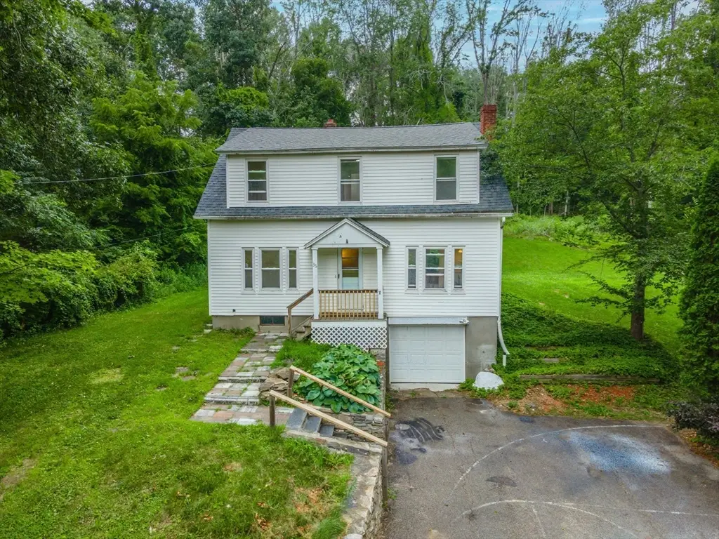 36 Old Worcester Rd, Charlton, MA 01571 - #1