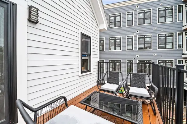 6 Weld Hill, Boston, MA 02130