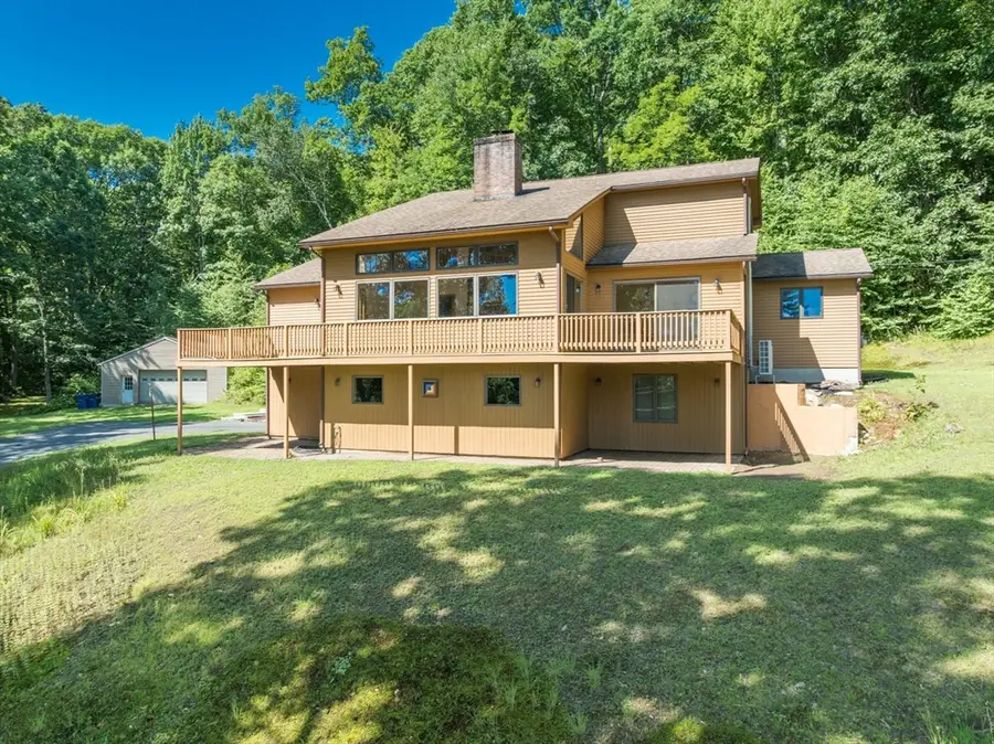 35 Old Stagecoach Dr, Monson, MA 01057 - #2