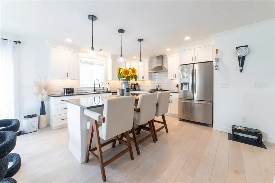 29 Phyllis Rd, Taunton, MA 02780 - #3