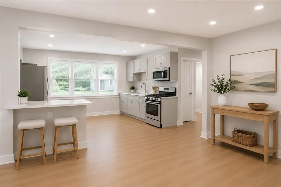 20 Rayburn Rd, Stoughton, MA 02072 - #3