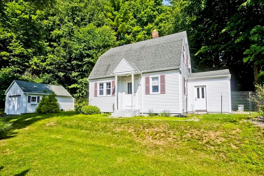 392 N Loomis St, Southwick, MA 01077 - #2