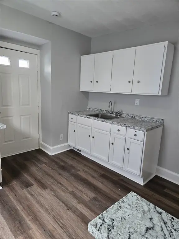 162 Northampton Ave, Springfield, MA 01109 - #2