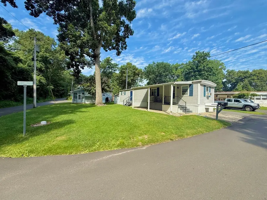 50 Puffin Dr, Chicopee, MA 01020 - #2