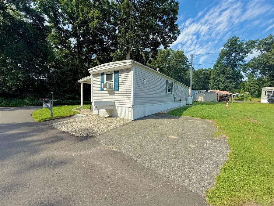 50 Puffin Dr, Chicopee, MA 01020 - #3