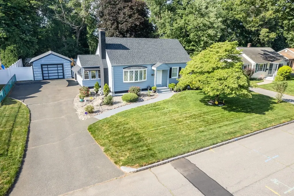 12 Kenway Dr, Springfield, MA 01104 - #1