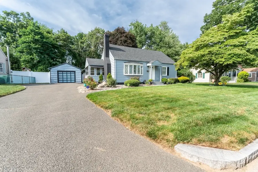 12 Kenway Dr, Springfield, MA 01104 - #3