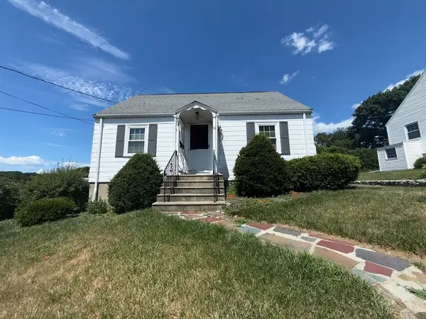 10 Brae Rd, Weymouth, MA 02191