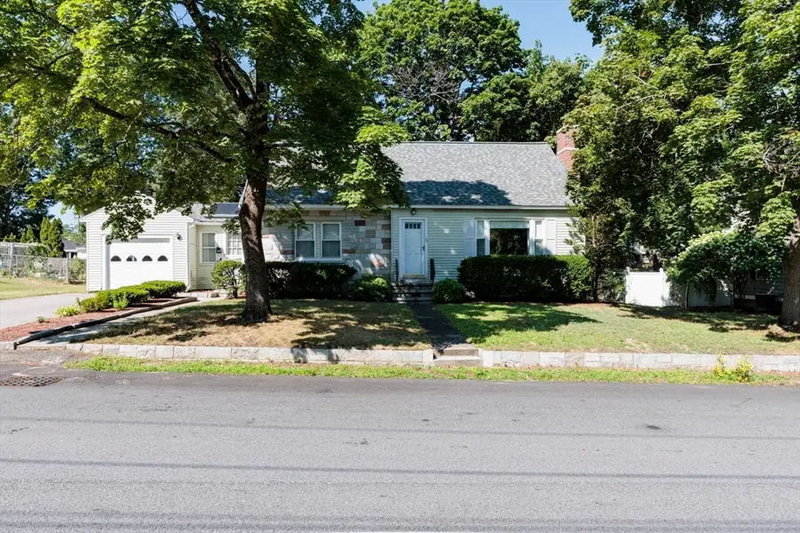 10 Marinel Ave, North Chelmsford, MA 01863 - #2