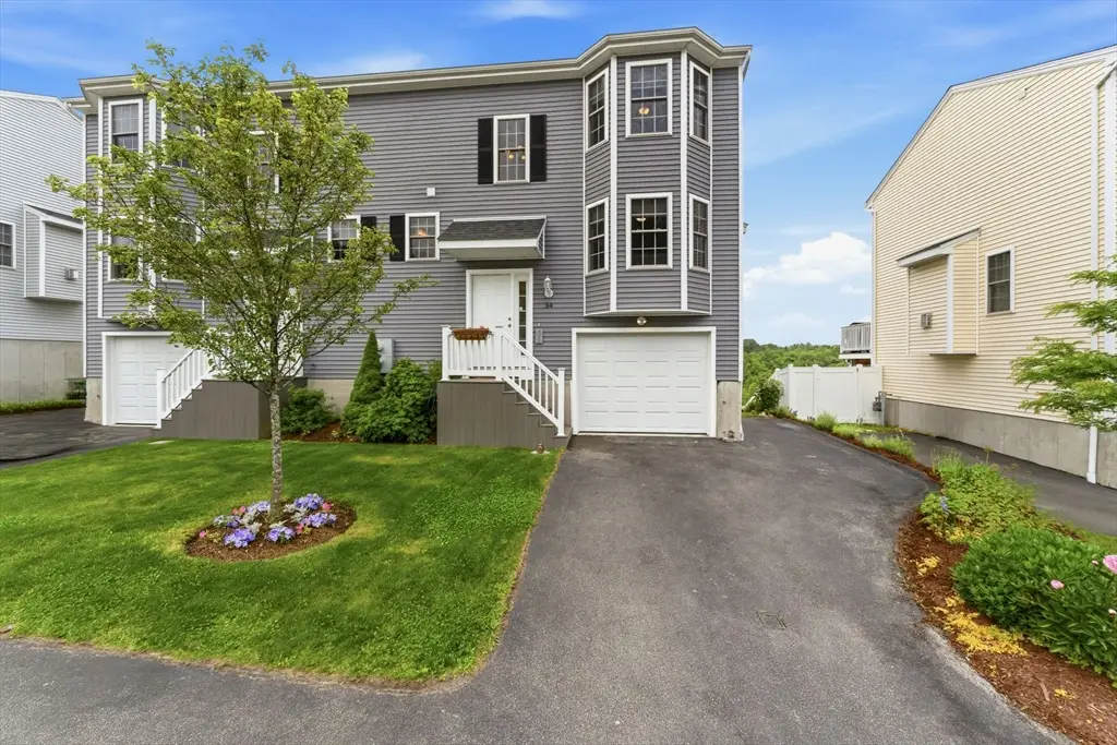 34 Bittersweet Blvd, Worcester, MA 01607 - #1