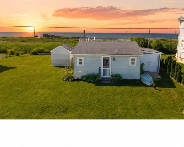 32 First St., Westport, MA 02790