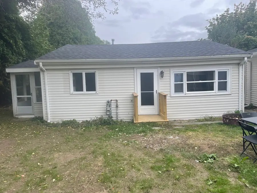 6 Eddy St, Fairhaven, MA 02719 - #2