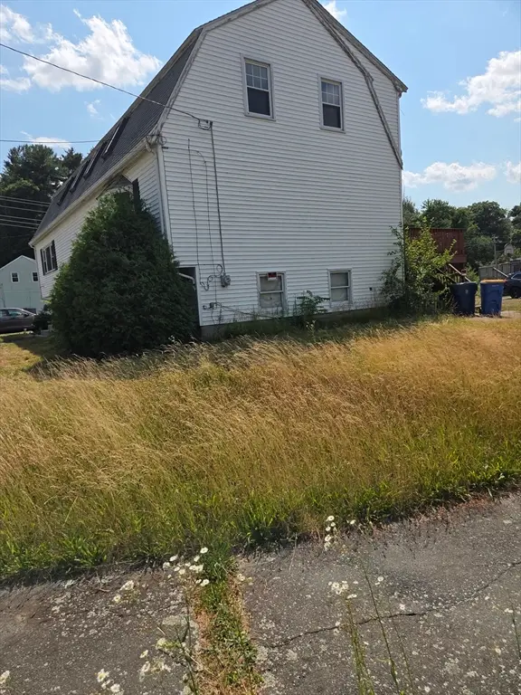 1 Connors Circle, Randolph, MA 02368
