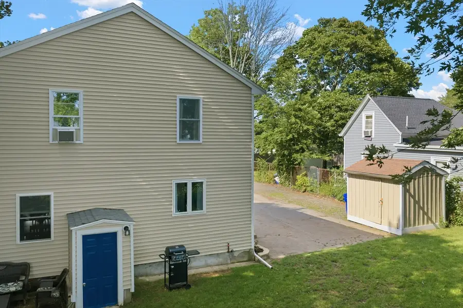 27-R Monroe St, Taunton, MA 02780 - #3